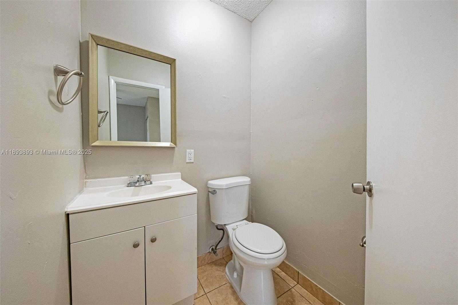 Small Image of 540 NORTH WEST 7TH TER, Pompano Beach Number 16