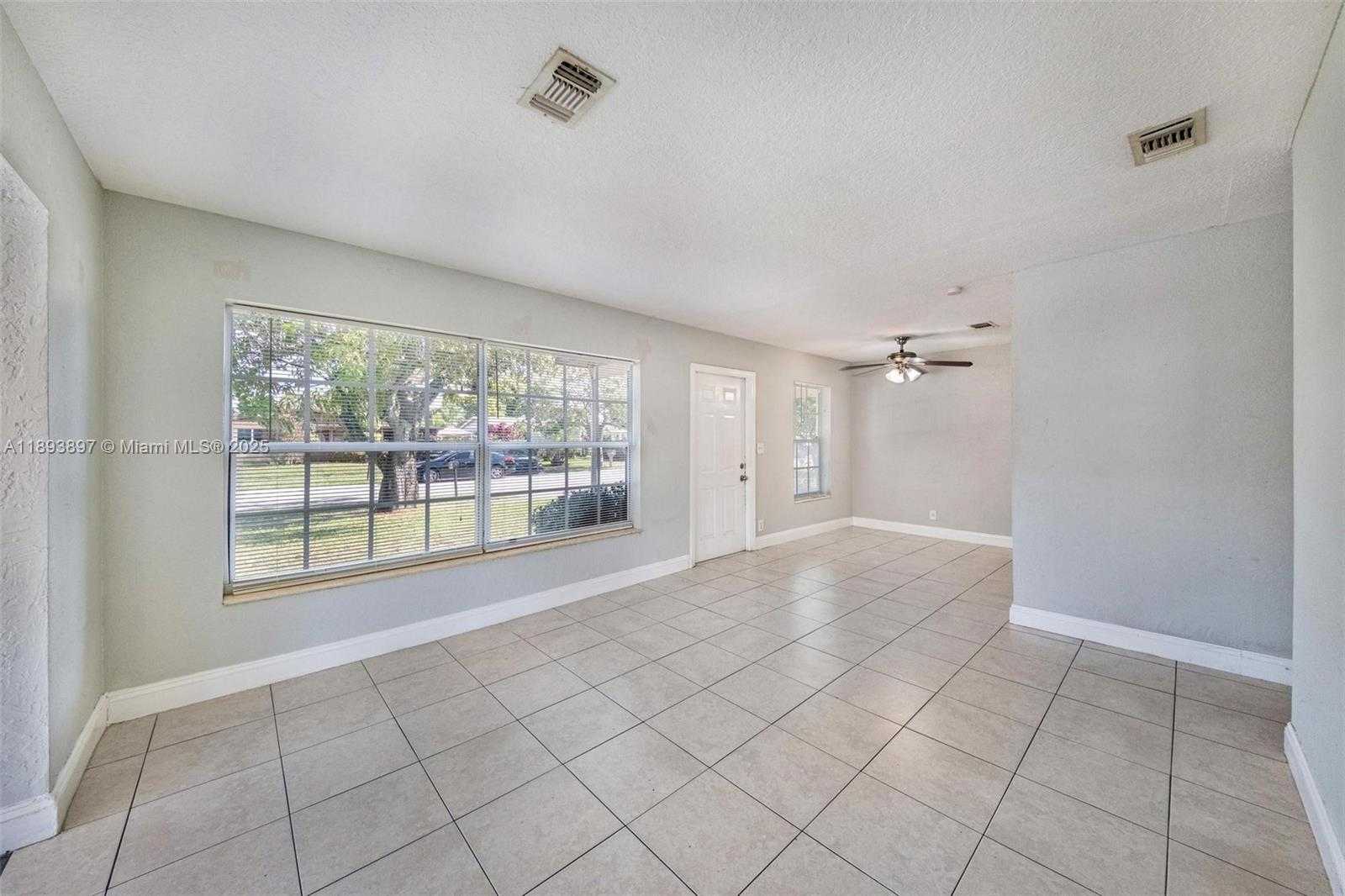 Small Image of 3231 NORTH WEST 18TH CT, Lauderhill Number 17