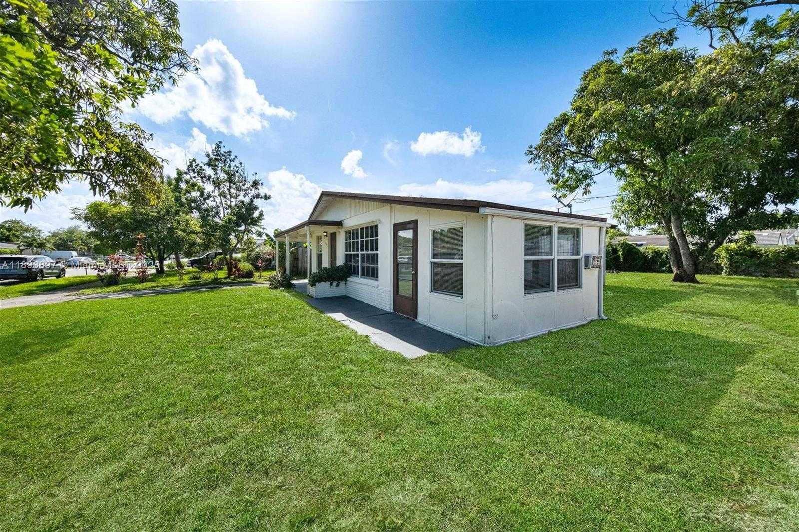 Small Image of 3231 NORTH WEST 18TH CT, Lauderhill Number 22