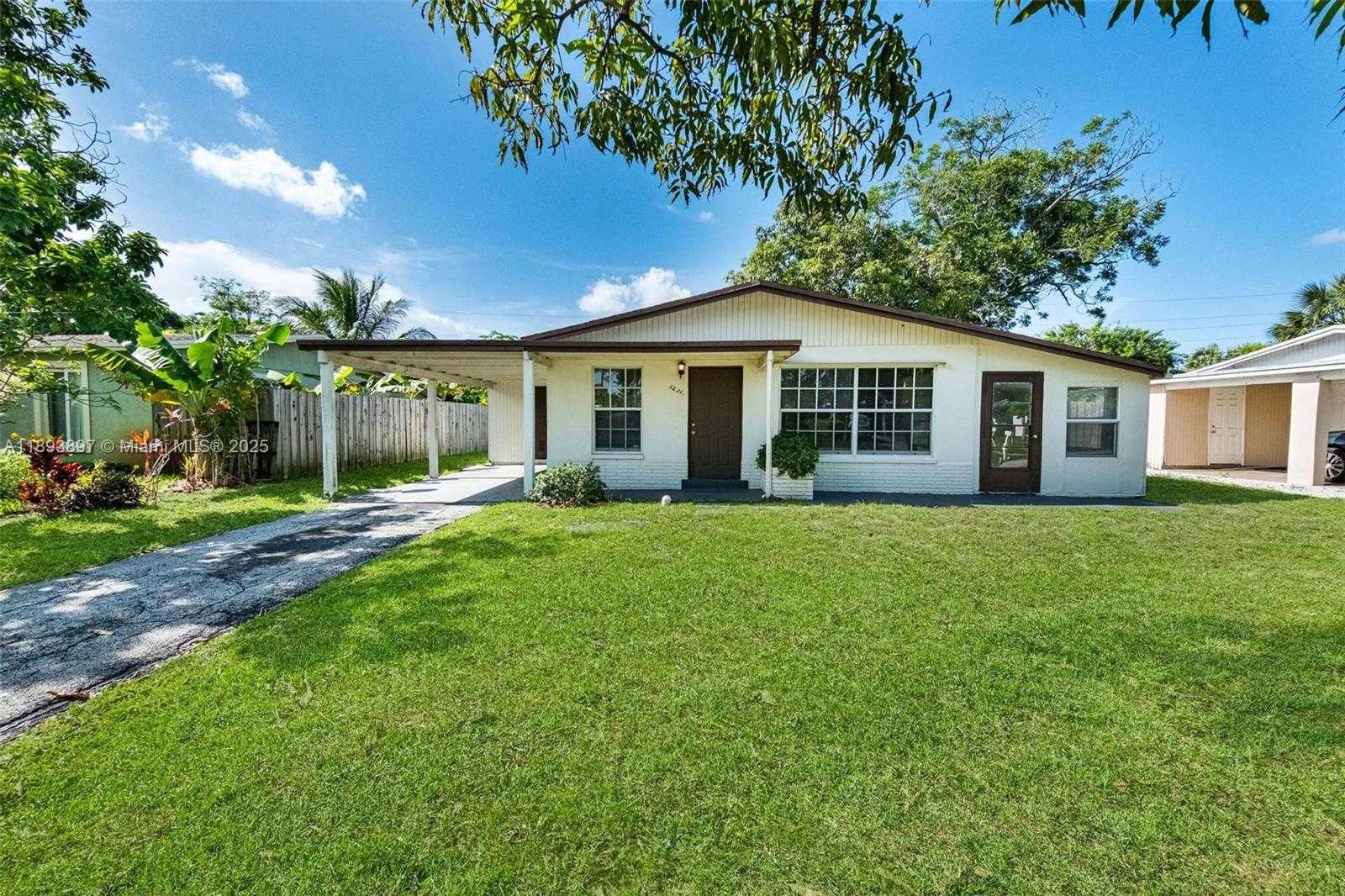 Small Image of 3231 NORTH WEST 18TH CT, Lauderhill Number 3