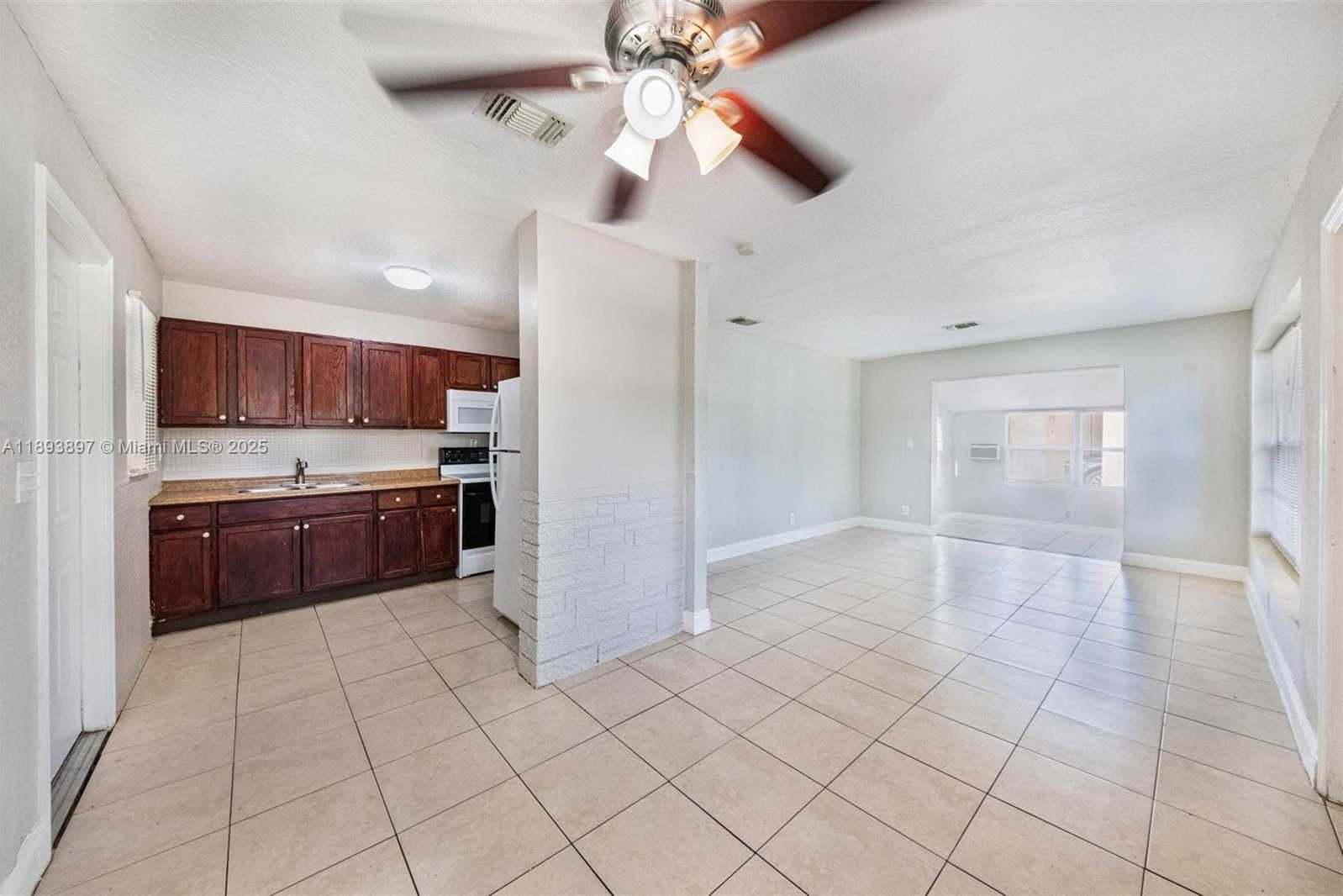 Small Image of 3231 NORTH WEST 18TH CT, Lauderhill Number 6