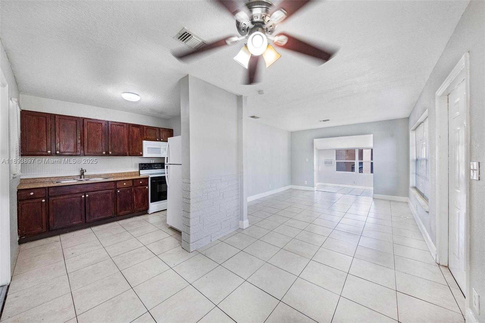 Small Image of 3231 NORTH WEST 18TH CT, Lauderhill Number 8
