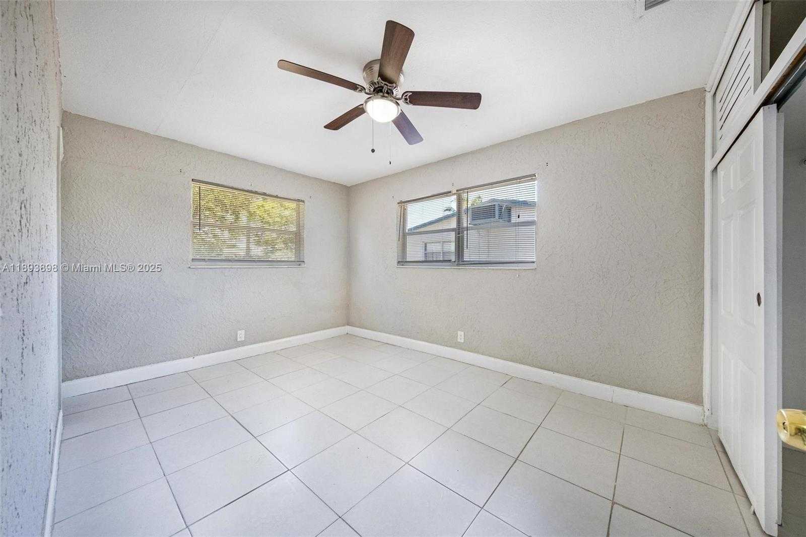 Small Image of 1560 NORTH WEST SUNSET STRIP, Sunrise Number 9