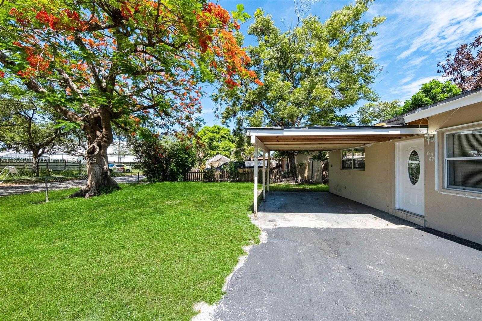 Small Image of 6442 OAK ST, Hollywood Number 31