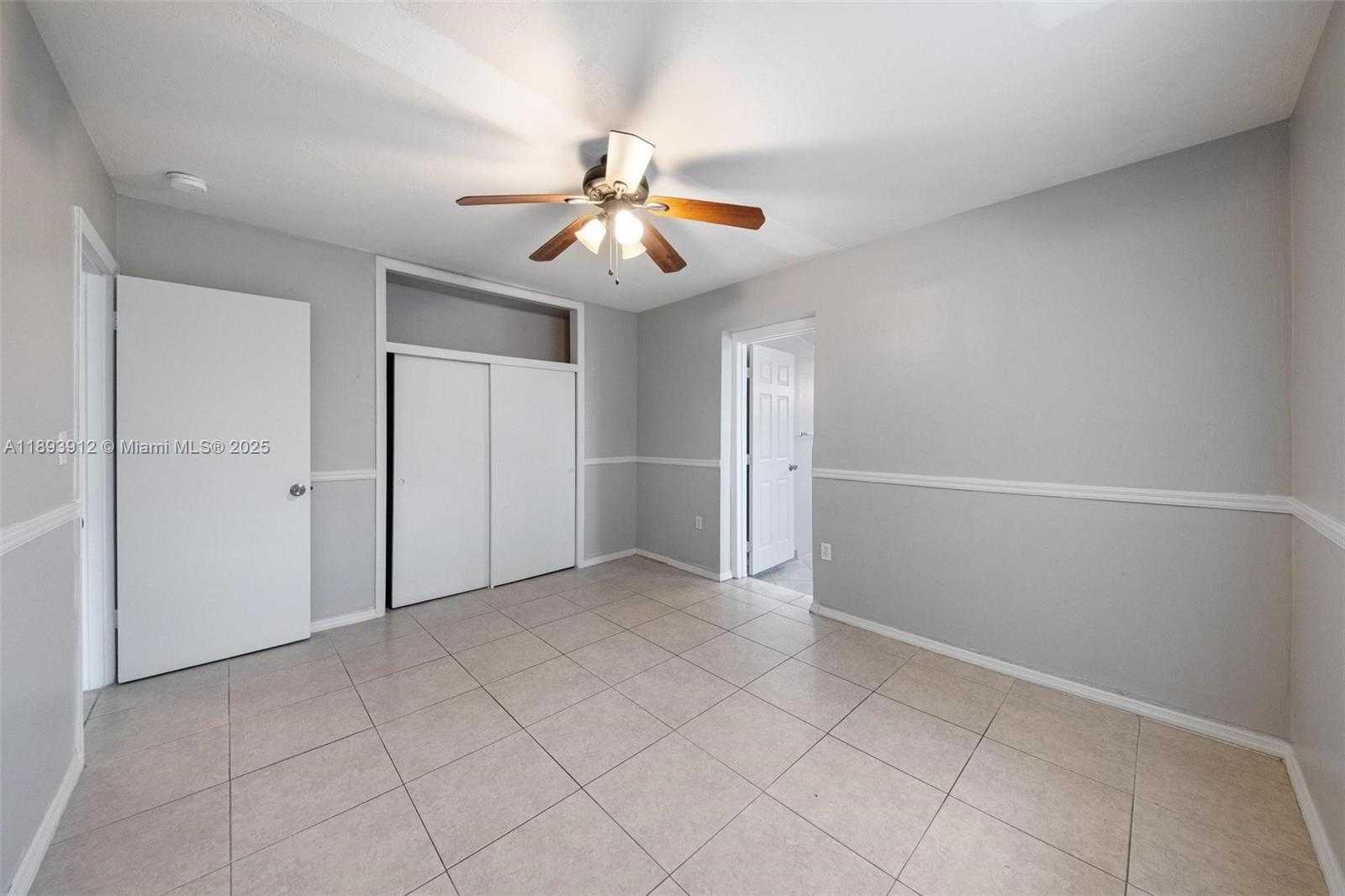 Small Image of 2130 ACAPULCO DR, Miramar Number 21