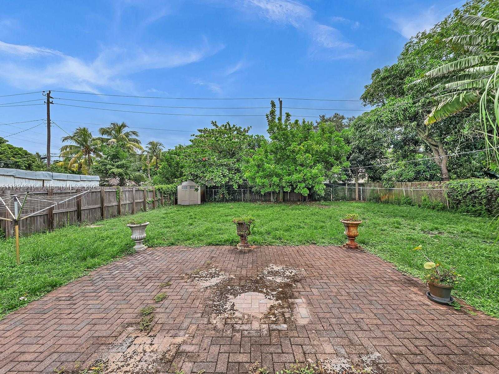 Small Image of 1636 NORTH EAST 15TH AVE, Fort Lauderdale Number 21