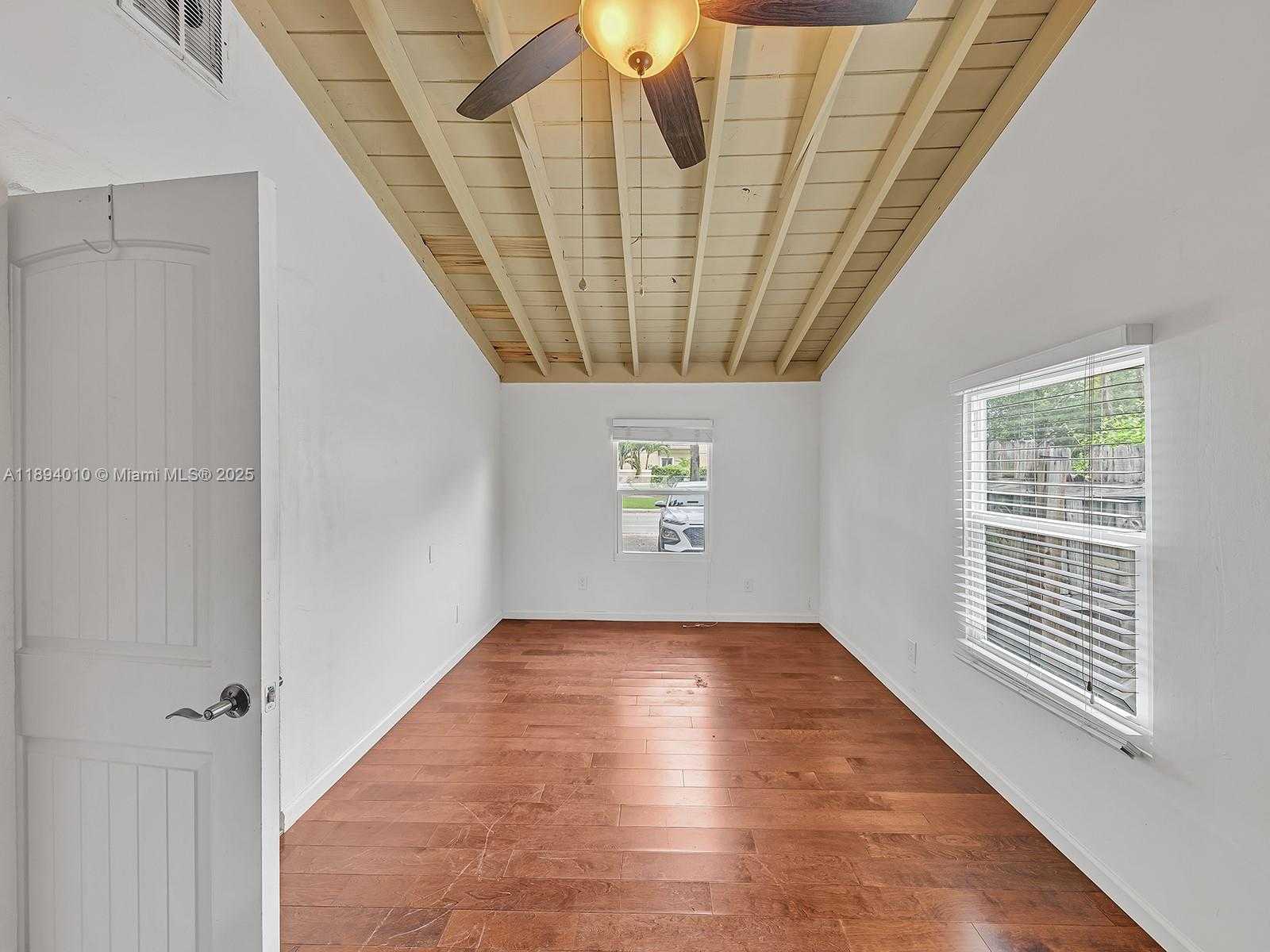 Small Image of 1636 NORTH EAST 15TH AVE, Fort Lauderdale Number 23
