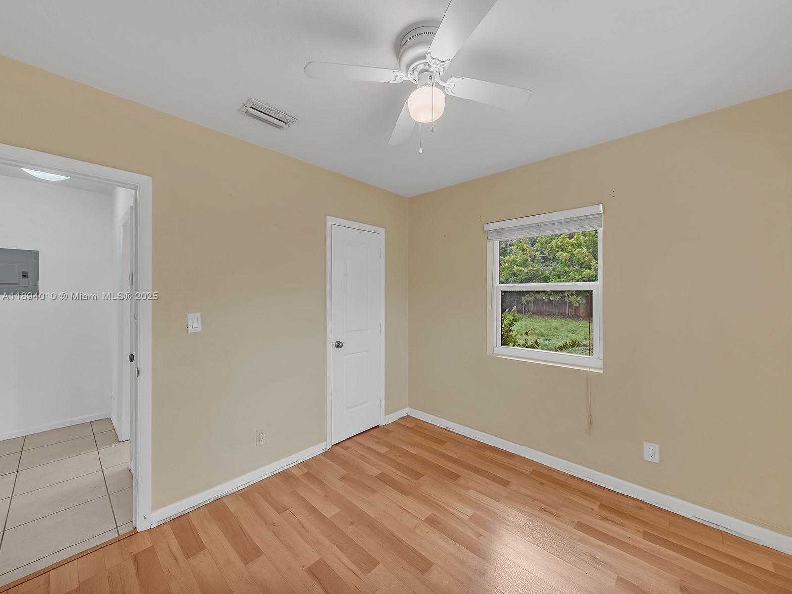 Small Image of 1636 NORTH EAST 15TH AVE, Fort Lauderdale Number 27