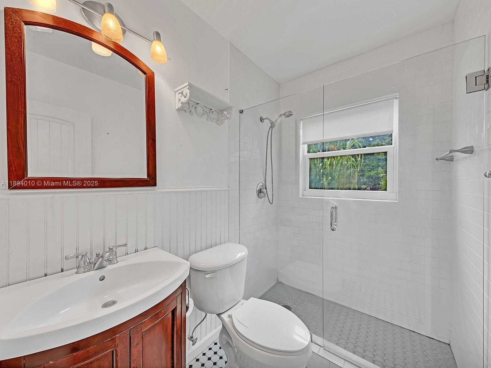 Small Image of 1636 NORTH EAST 15TH AVE, Fort Lauderdale Number 28