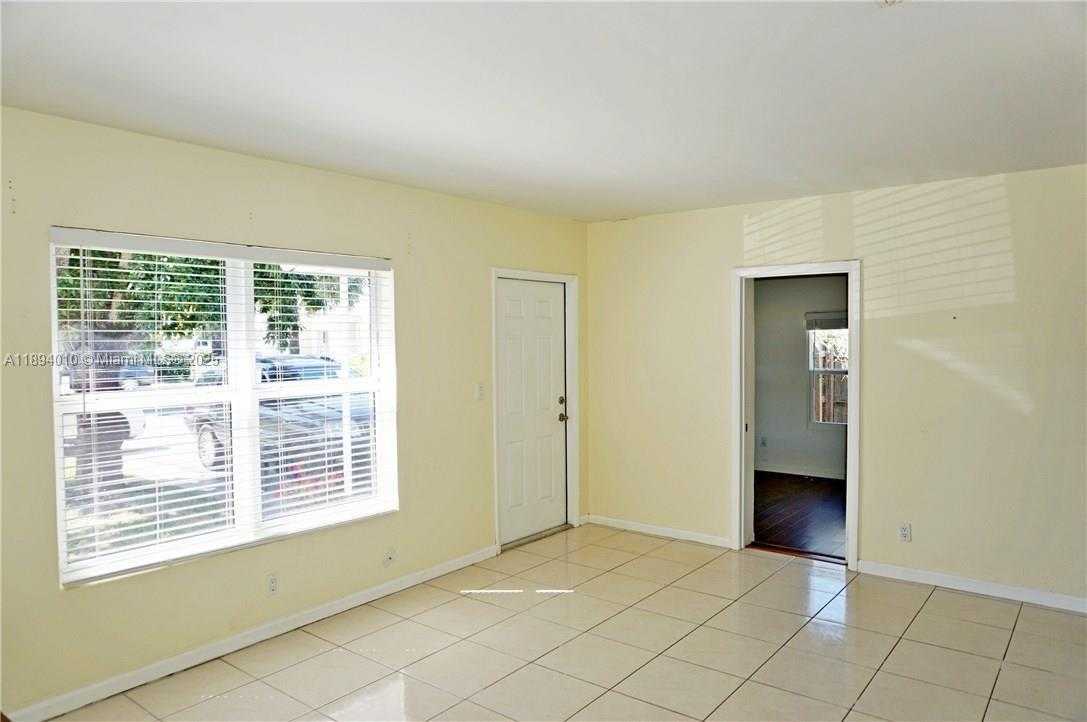 Small Image of 1636 NORTH EAST 15TH AVE, Fort Lauderdale Number 34