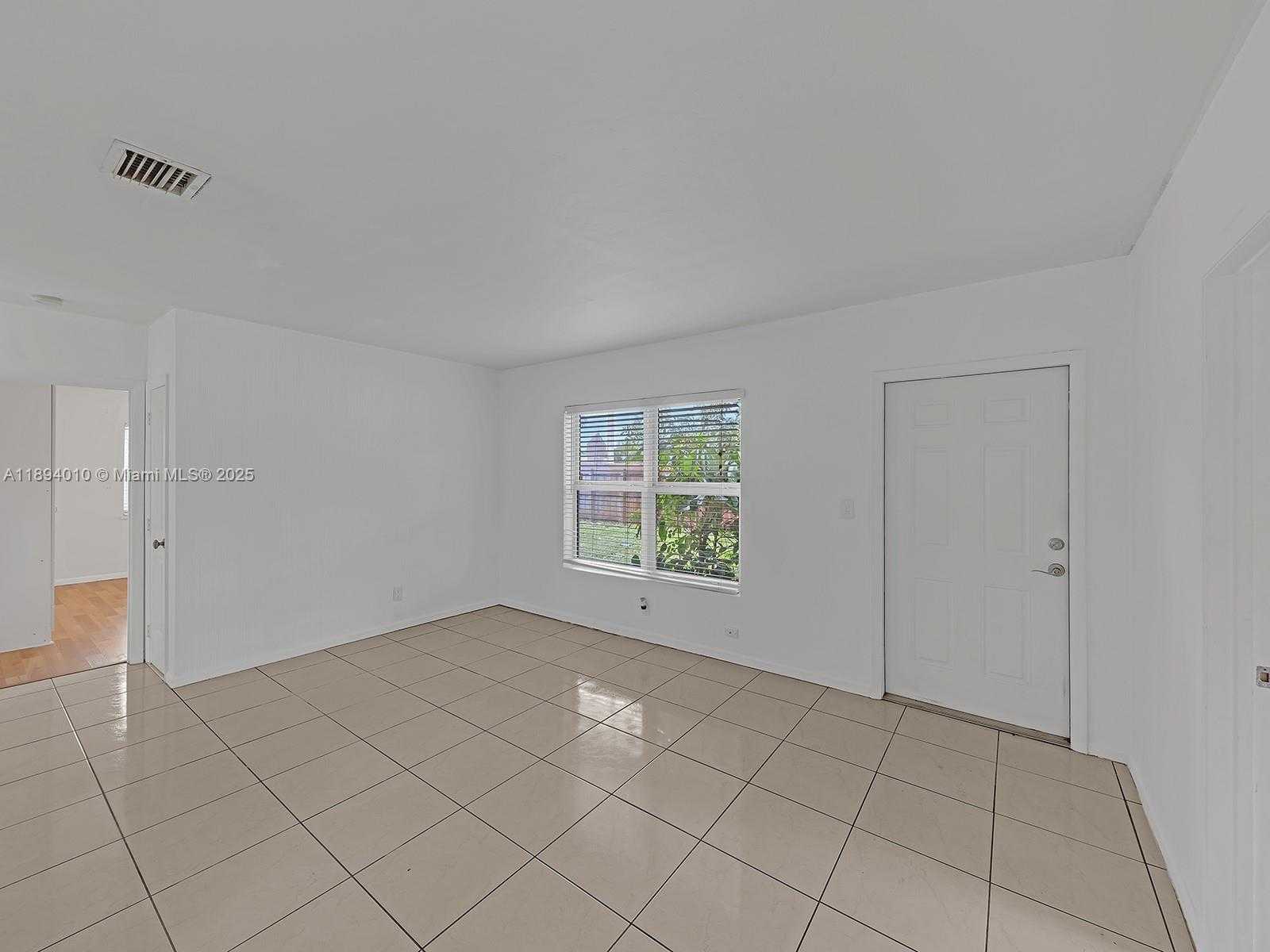 Small Image of 1636 NORTH EAST 15TH AVE, Fort Lauderdale Number 7