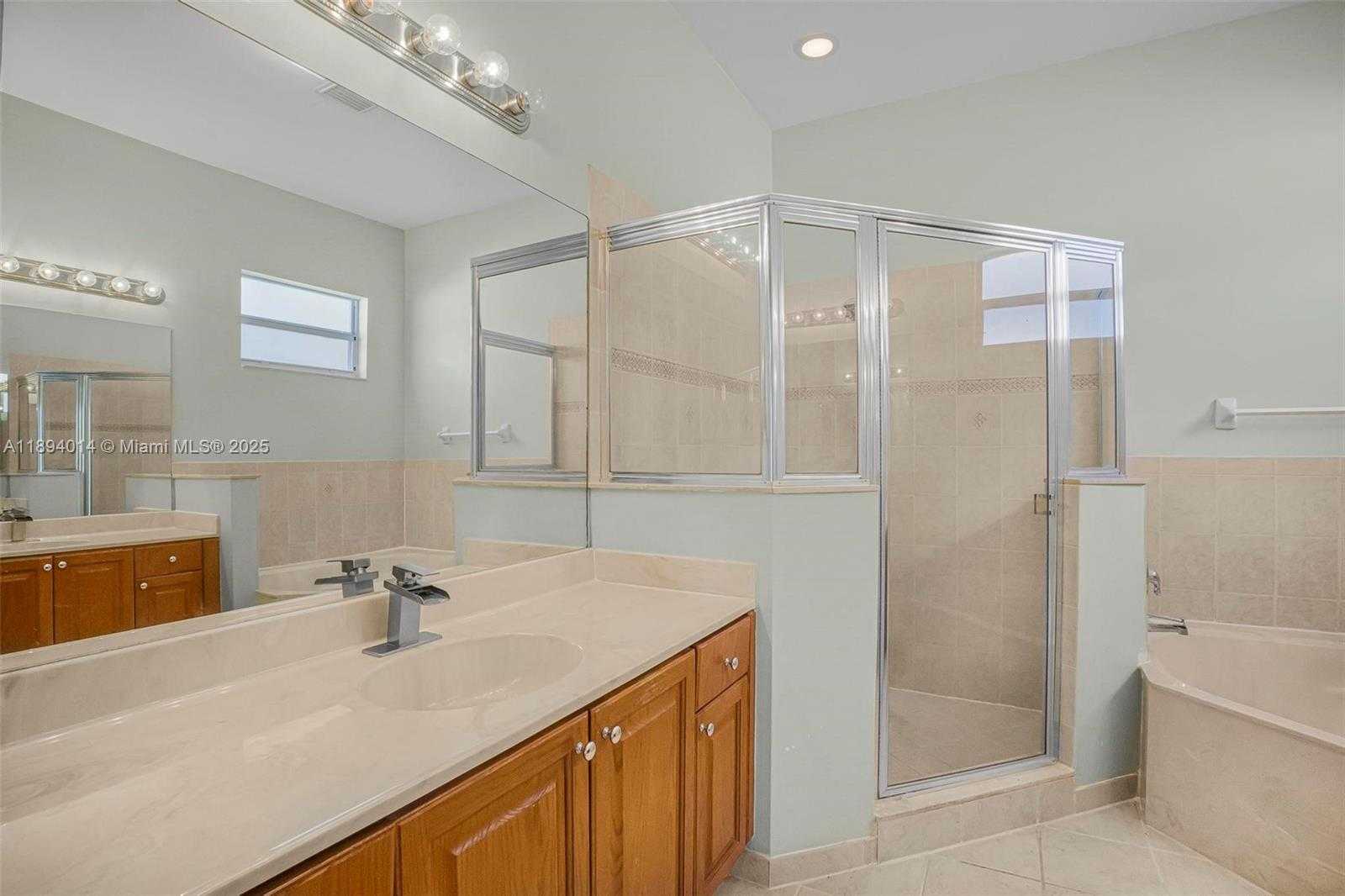Small Image of 2821 AUGUSTA DR, Homestead Number 15