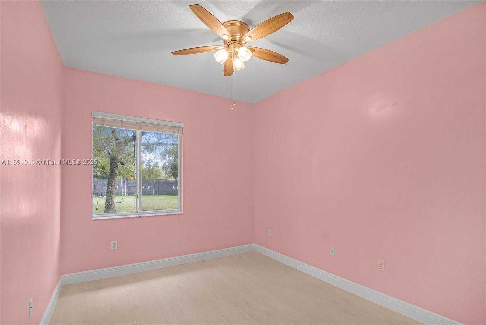 Small Image of 2821 AUGUSTA DR, Homestead Number 17