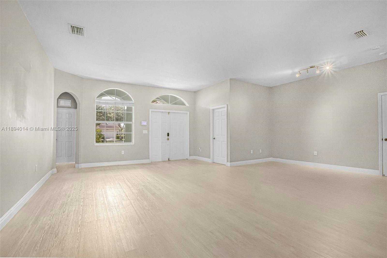 Small Image of 2821 AUGUSTA DR, Homestead Number 5