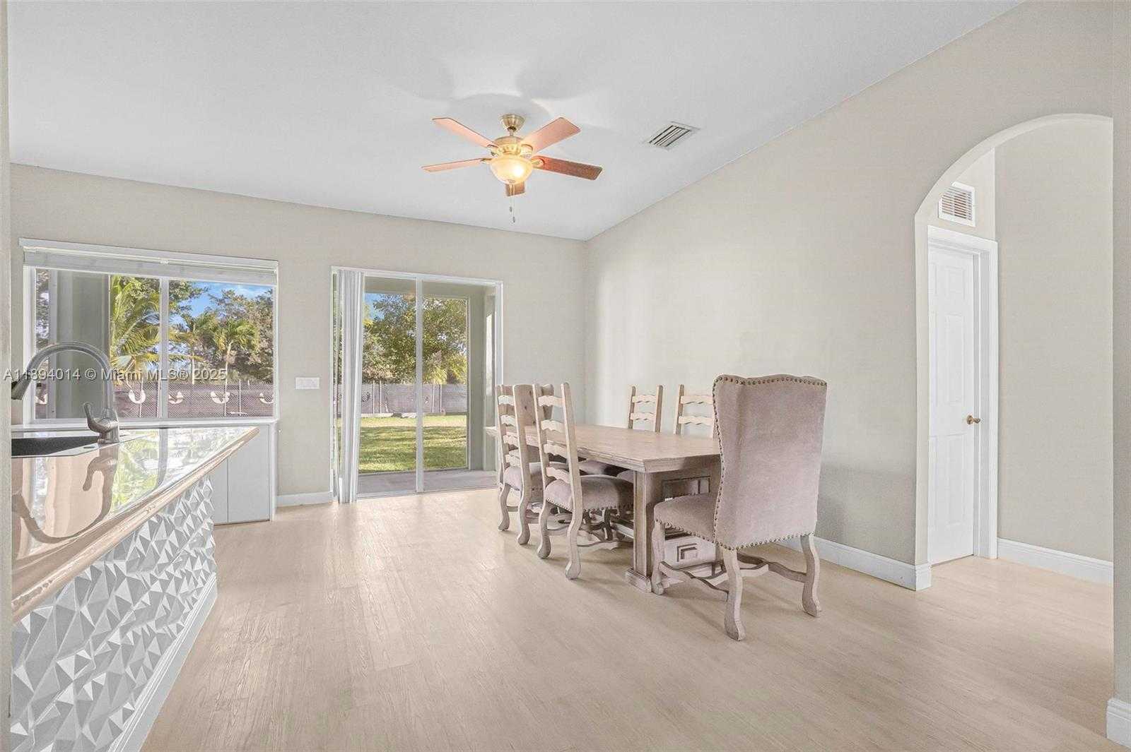 Small Image of 2821 AUGUSTA DR, Homestead Number 7