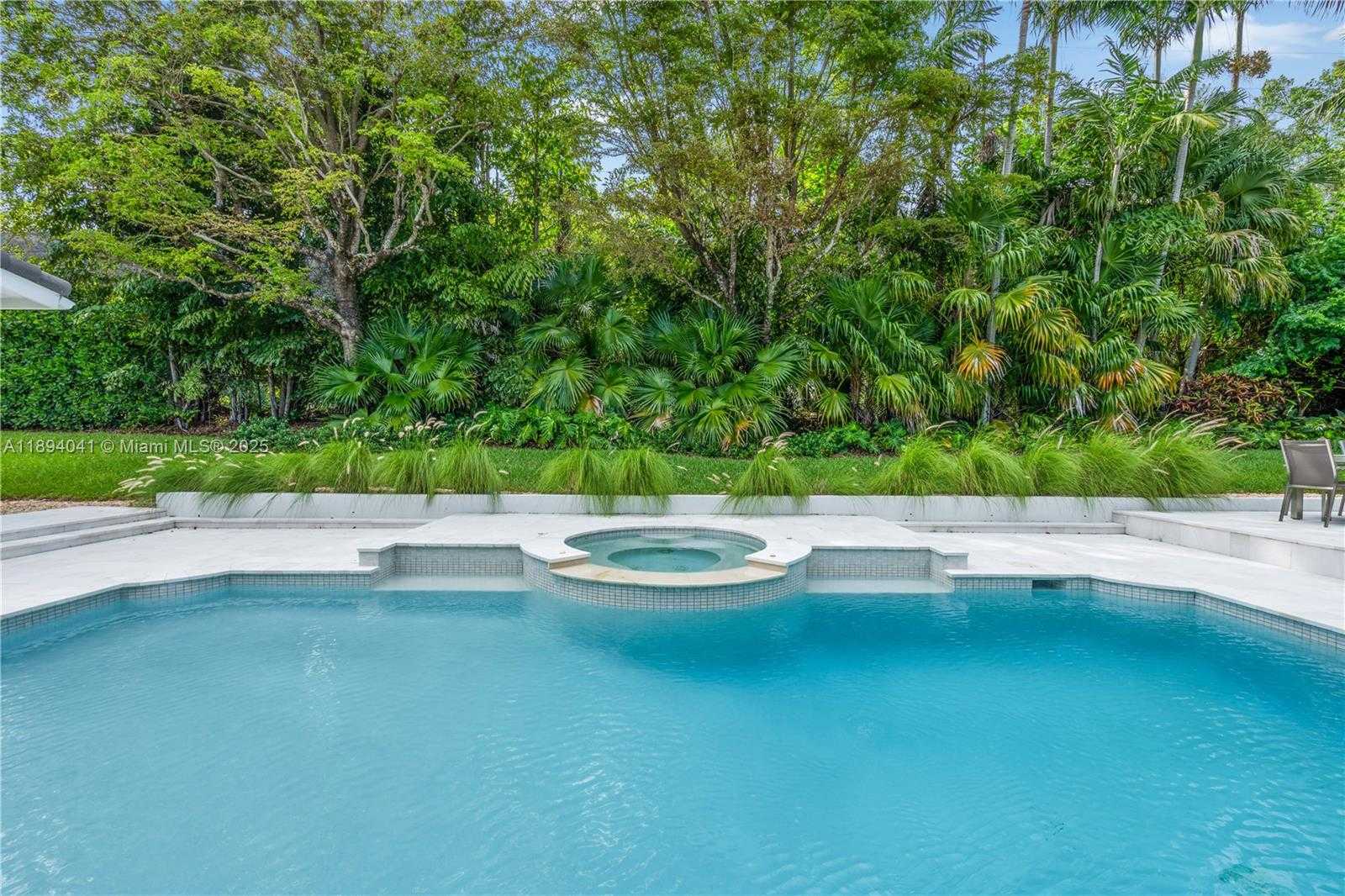 Small Image of 12220 PINE NEEDLE LN, Pinecrest Number 51