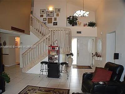 Small Image of 5920 YORK LN, Davie Number 5