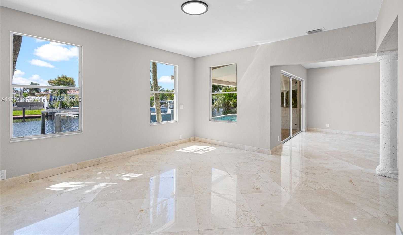 Small Image of 230 SOUTH EAST 9TH ST, Pompano Beach Number 12
