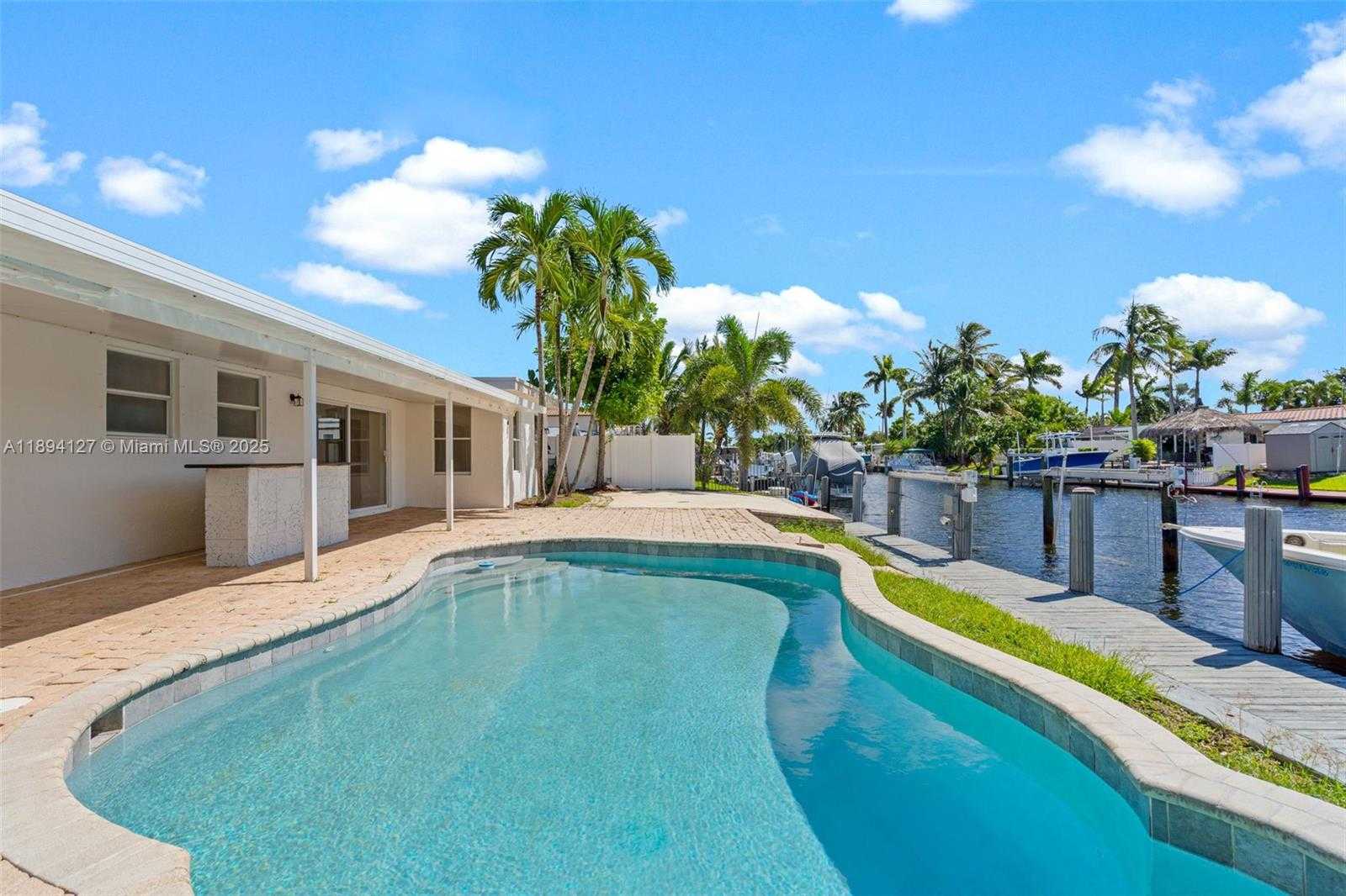 Small Image of 230 SOUTH EAST 9TH ST, Pompano Beach Number 36