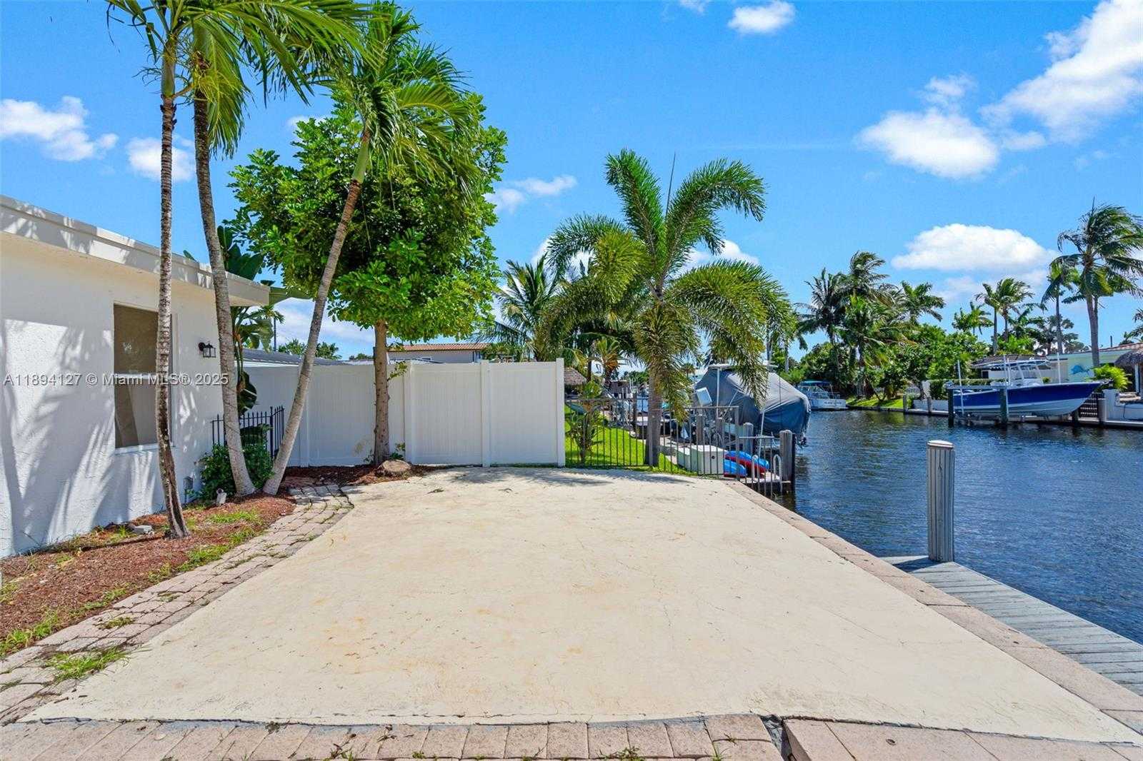 Small Image of 230 SOUTH EAST 9TH ST, Pompano Beach Number 38