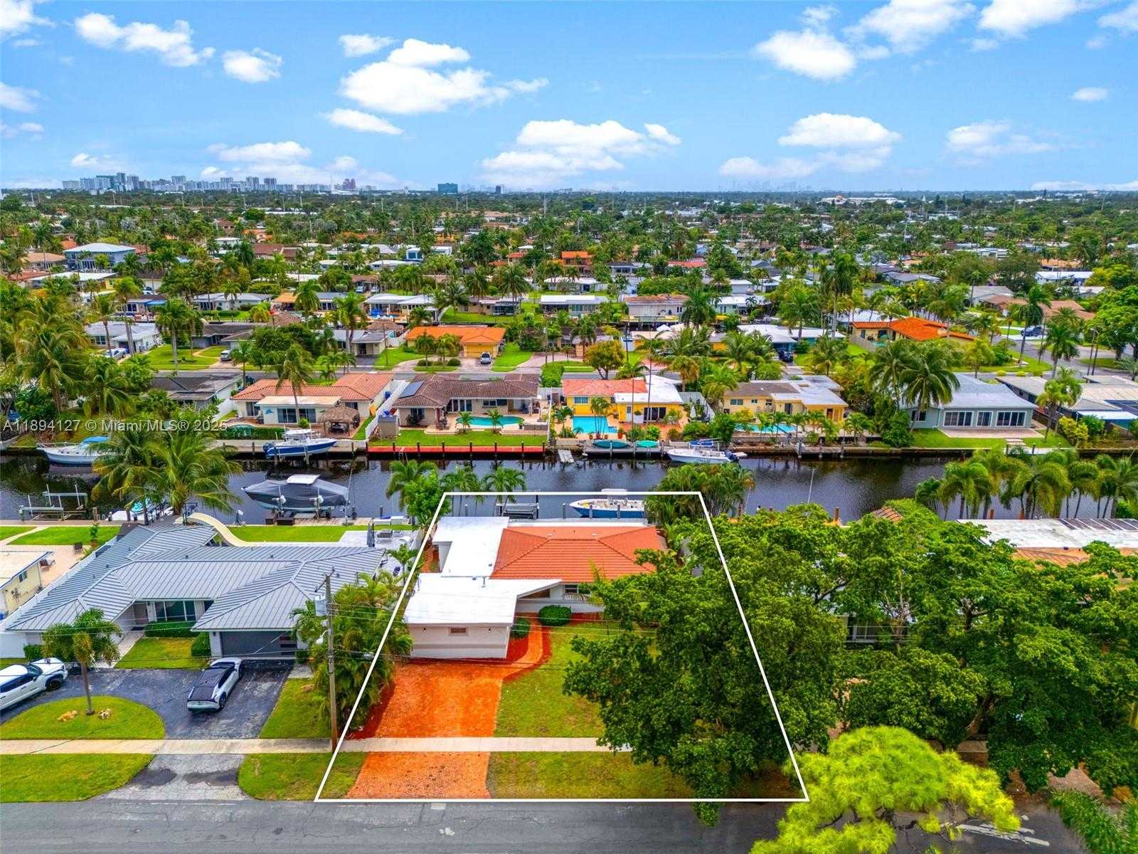 Small Image of 230 SOUTH EAST 9TH ST, Pompano Beach Number 43