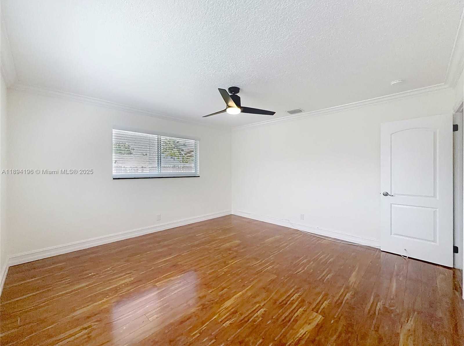 Small Image of 5511 NORTH EAST 18TH TER, Fort Lauderdale Number 37