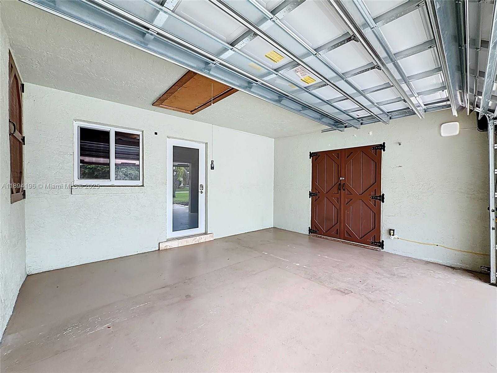 Small Image of 5511 NORTH EAST 18TH TER, Fort Lauderdale Number 42