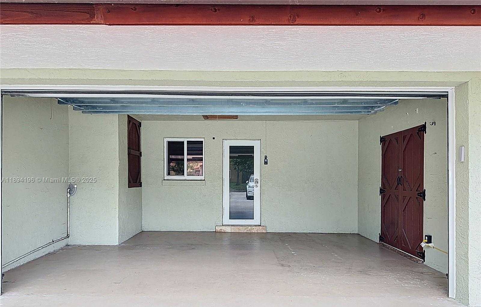 Small Image of 5511 NORTH EAST 18TH TER, Fort Lauderdale Number 43