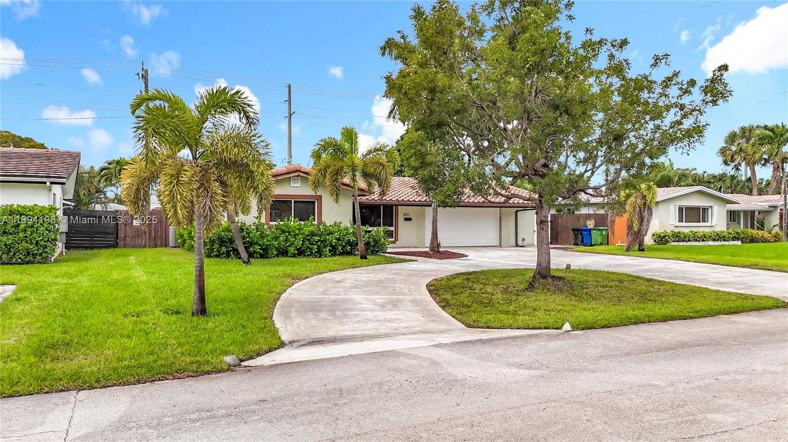 Small Image of 5511 NORTH EAST 18TH TER, Fort Lauderdale Number 47