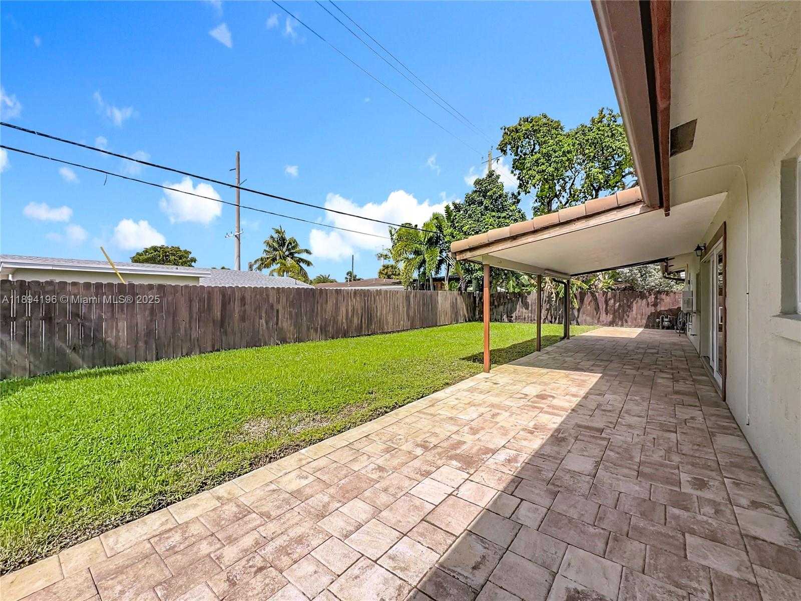 Small Image of 5511 NORTH EAST 18TH TER, Fort Lauderdale Number 56