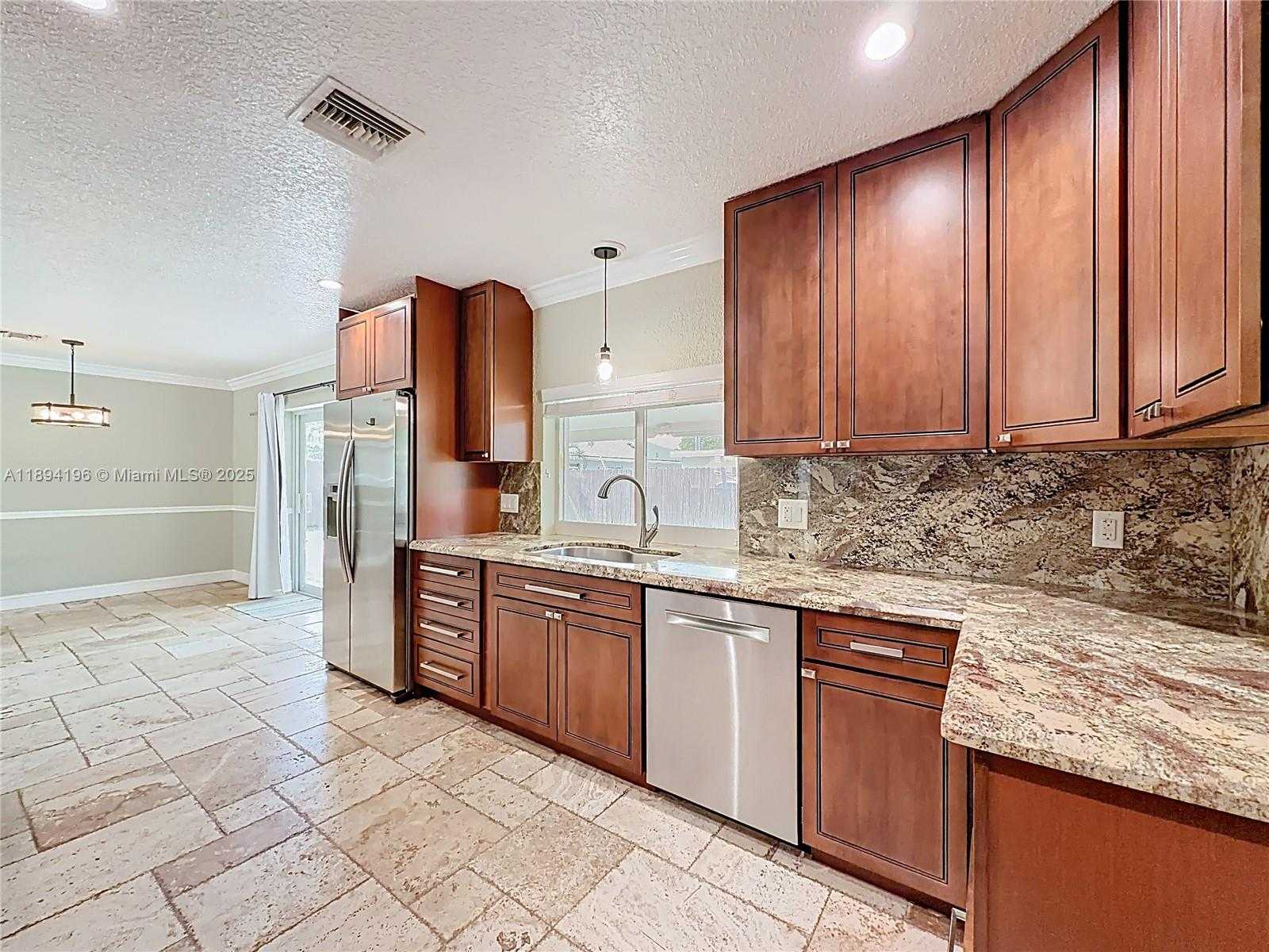 Small Image of 5511 NORTH EAST 18TH TER, Fort Lauderdale Number 9