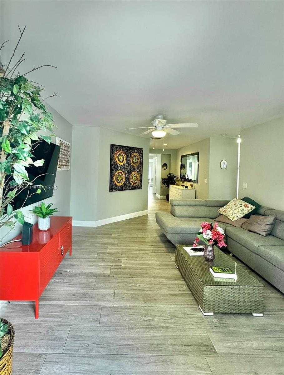 Small Image of 129 SOUTH WEST HIDEAWAY PL, Stuart Number 12