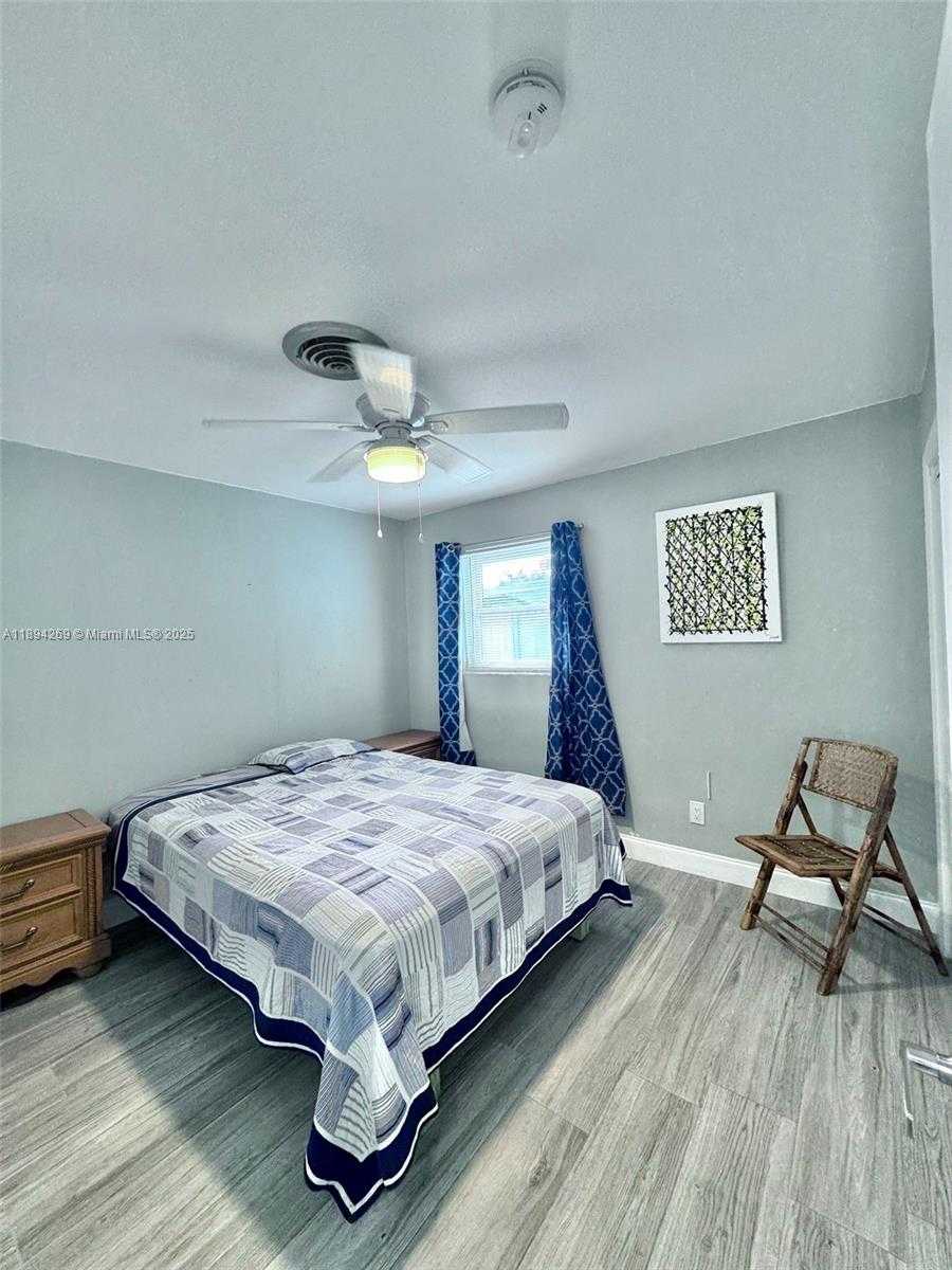 Small Image of 129 SOUTH WEST HIDEAWAY PL, Stuart Number 17