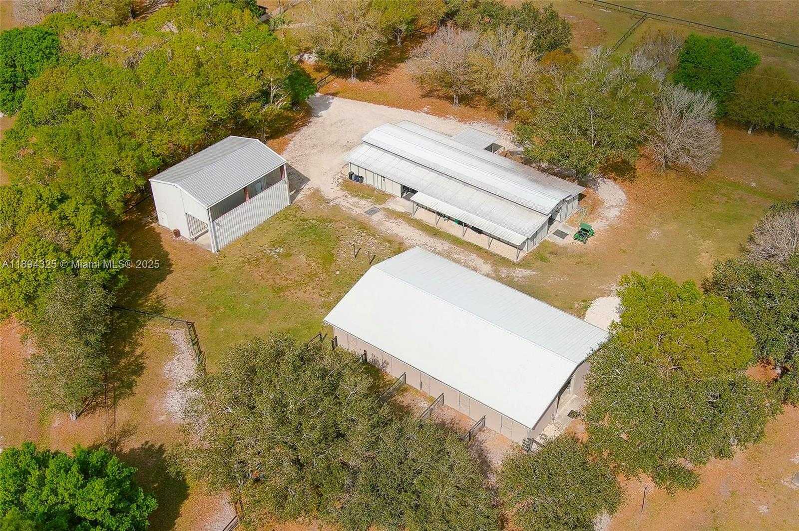 Small Image of 3641 LOBLOLLY BAY RD, Other City - In The State Of Florida Number 3