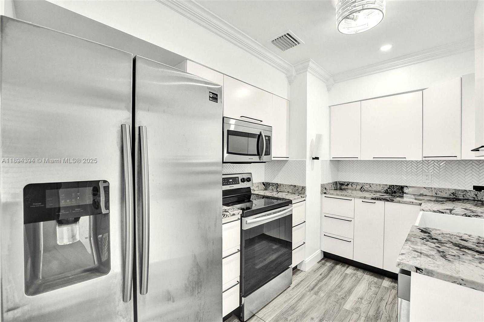 Small Image of 360 NORTH WEST 132ND ST, North Miami Number 7