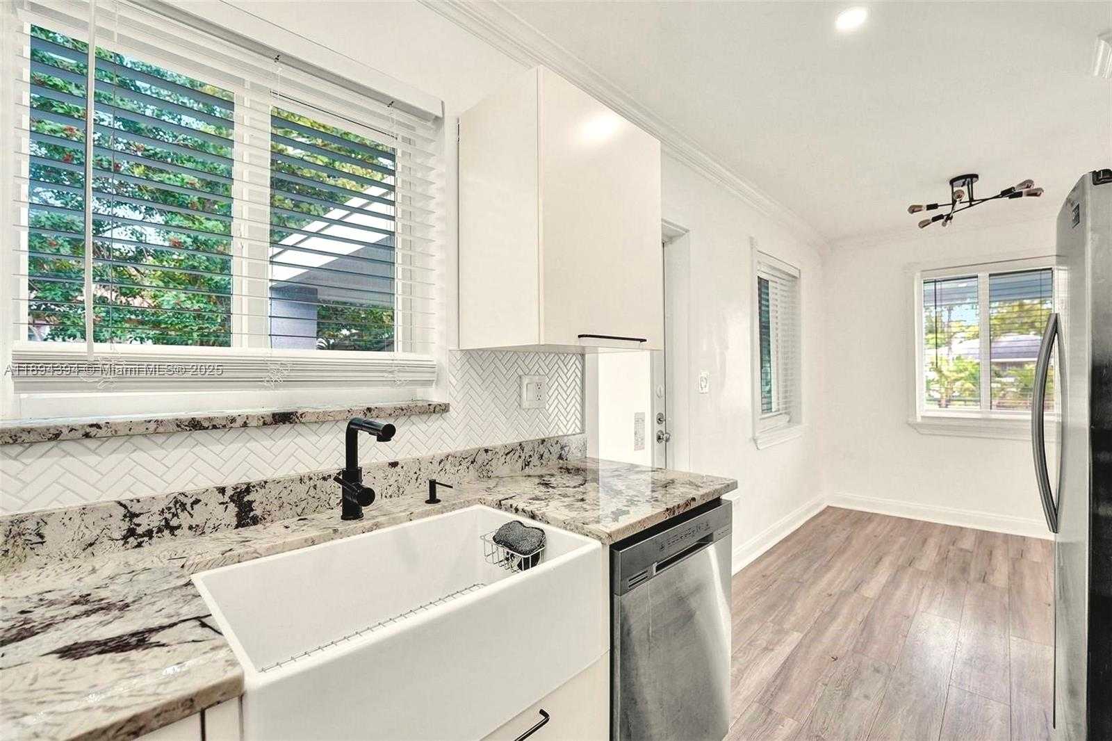 Small Image of 360 NORTH WEST 132ND ST, North Miami Number 8