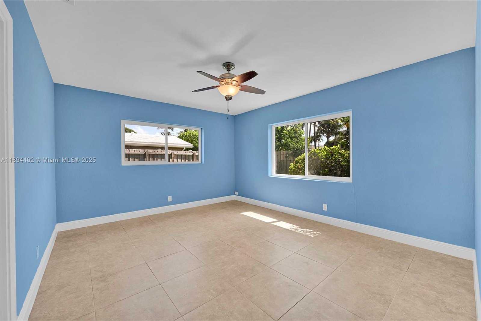 Small Image of 2750 SOUTH EAST 3RD ST, Pompano Beach Number 13