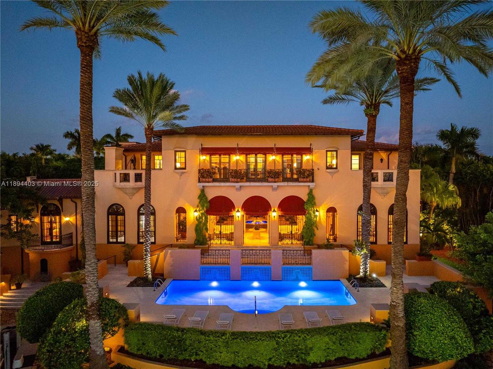 Small Image of 50 CASUARINA CONCOURSE, Coral Gables Number 2