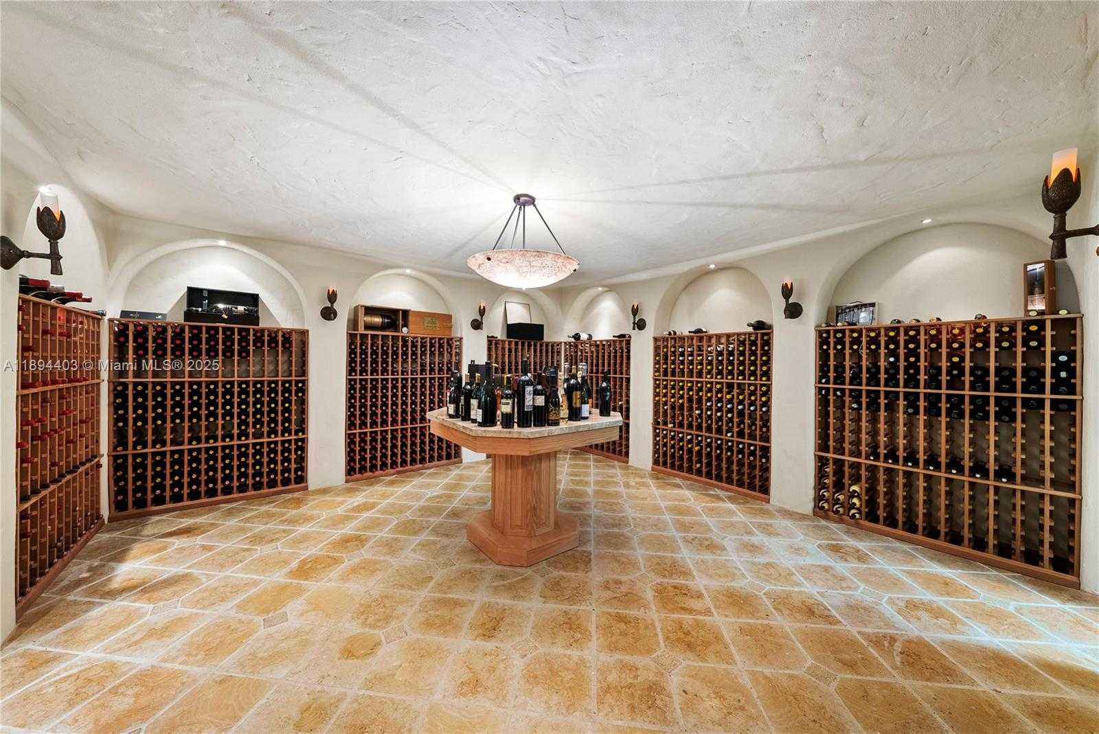 Small Image of 50 CASUARINA CONCOURSE, Coral Gables Number 21