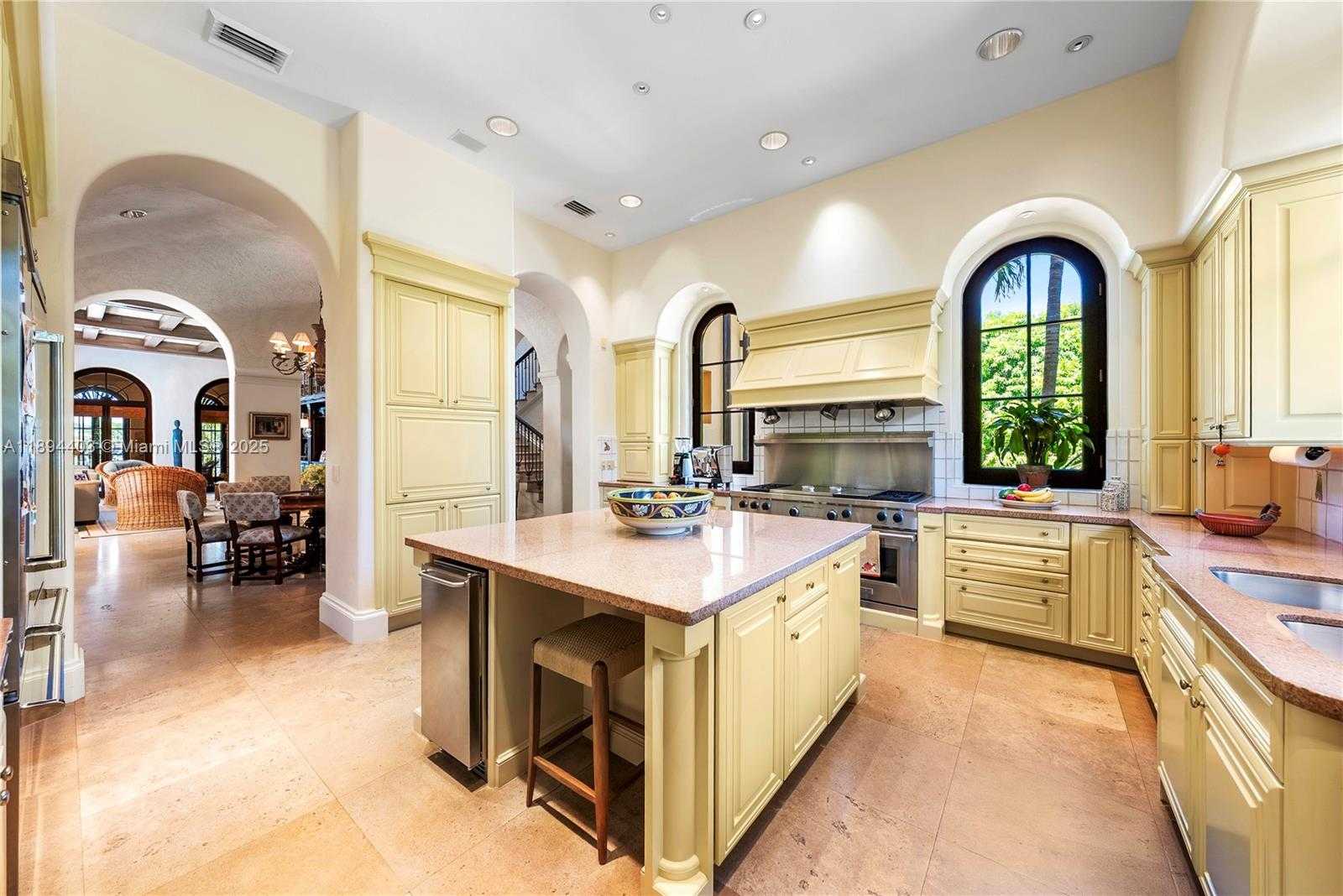 Small Image of 50 CASUARINA CONCOURSE, Coral Gables Number 24