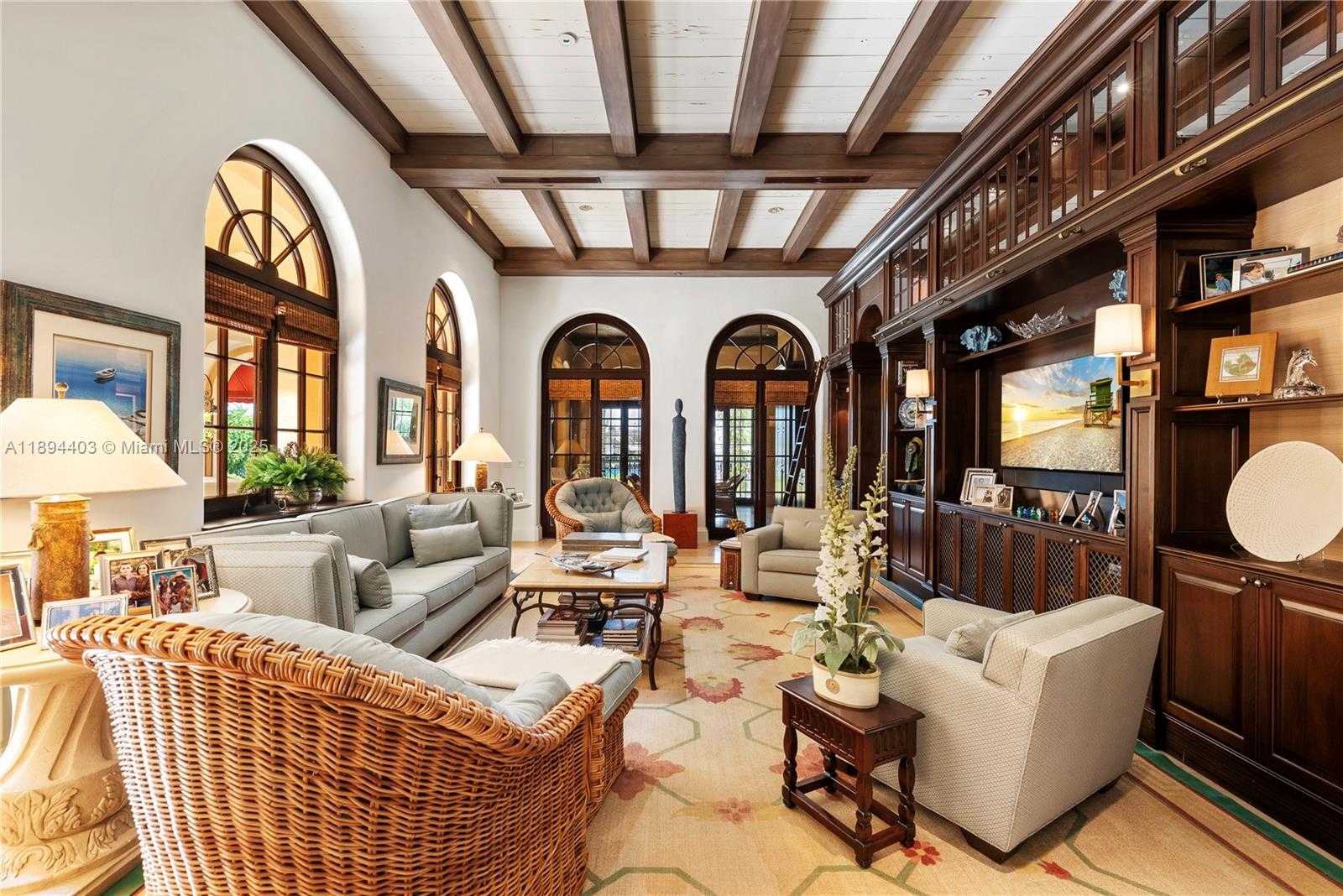 Small Image of 50 CASUARINA CONCOURSE, Coral Gables Number 28