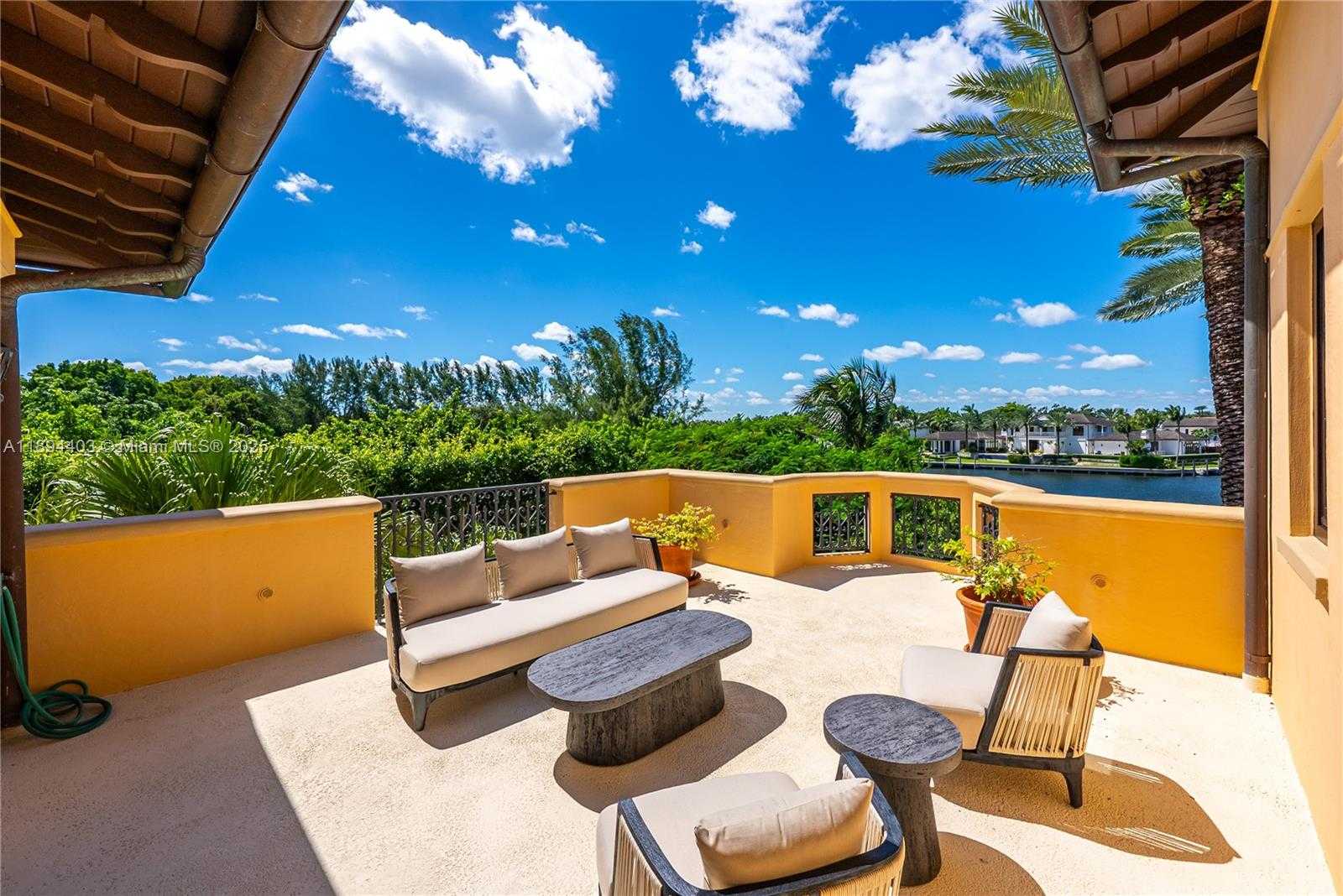 Small Image of 50 CASUARINA CONCOURSE, Coral Gables Number 37