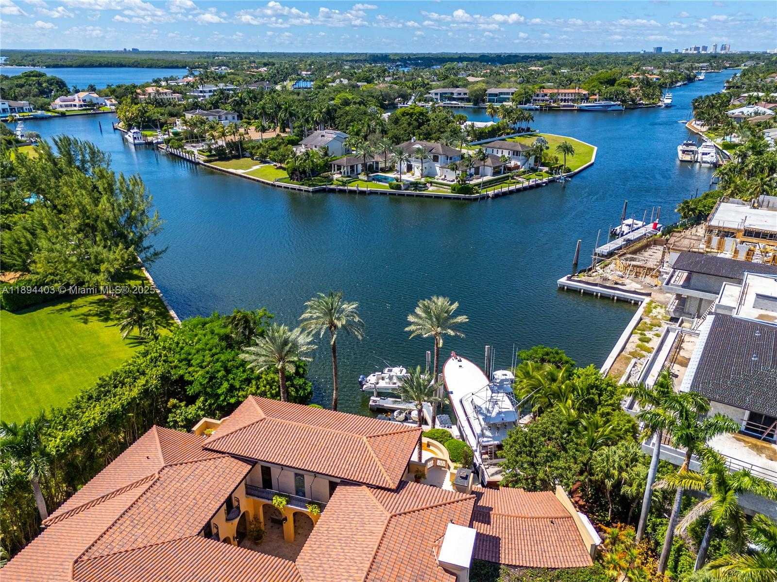 Small Image of 50 CASUARINA CONCOURSE, Coral Gables Number 4