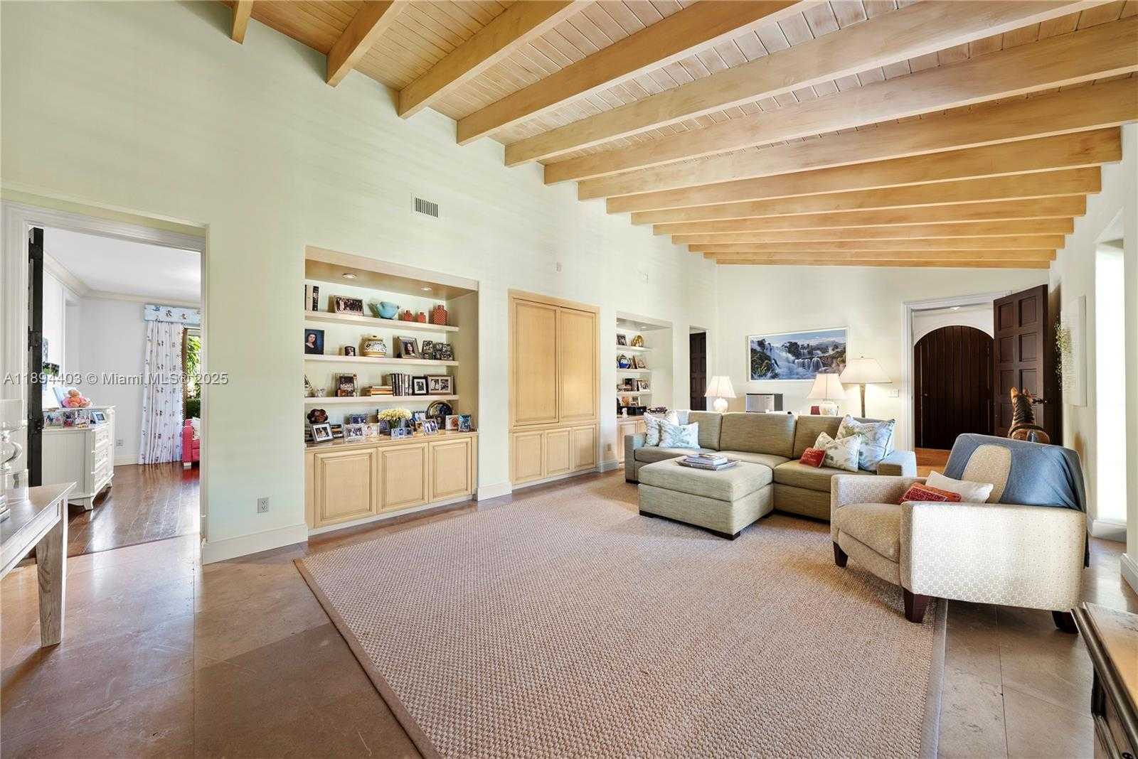 Small Image of 50 CASUARINA CONCOURSE, Coral Gables Number 42