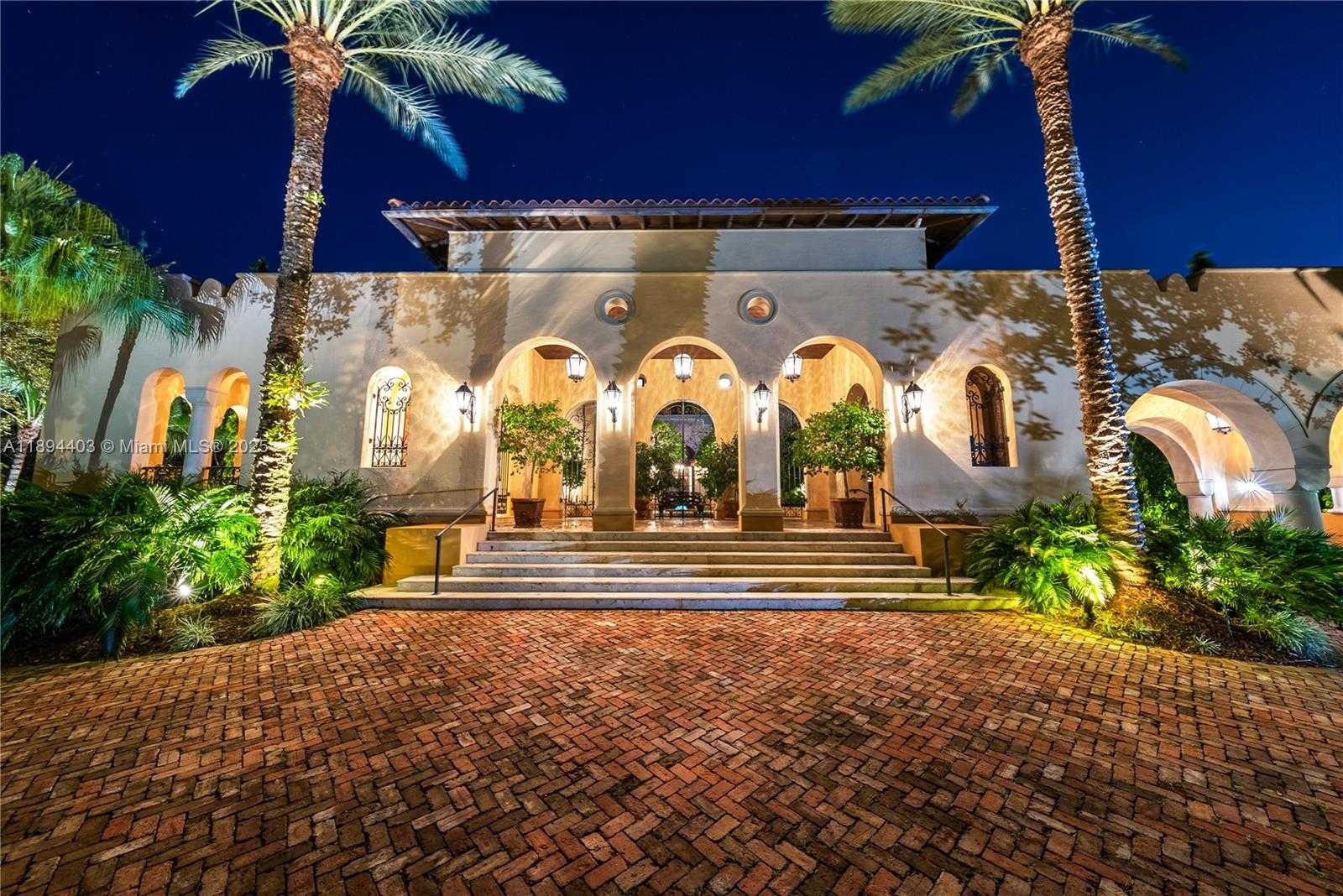 Small Image of 50 CASUARINA CONCOURSE, Coral Gables Number 57