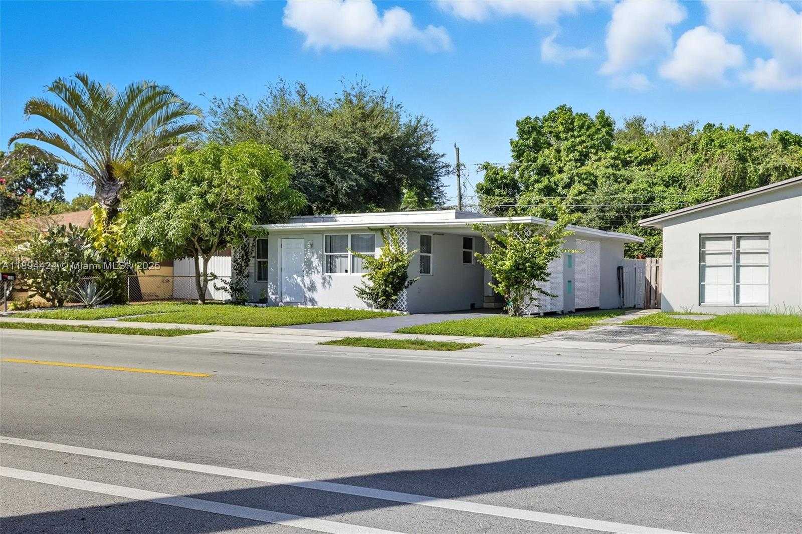 Small Image of 510 NORTH 56TH AVE, Hollywood Number 25