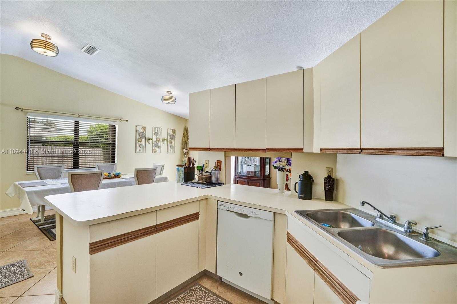 Small Image of 29861 SOUTH WEST 165TH AVE, Homestead Number 15