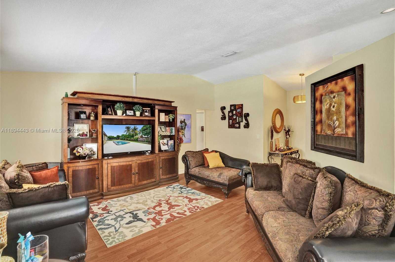 Small Image of 29861 SOUTH WEST 165TH AVE, Homestead Number 23