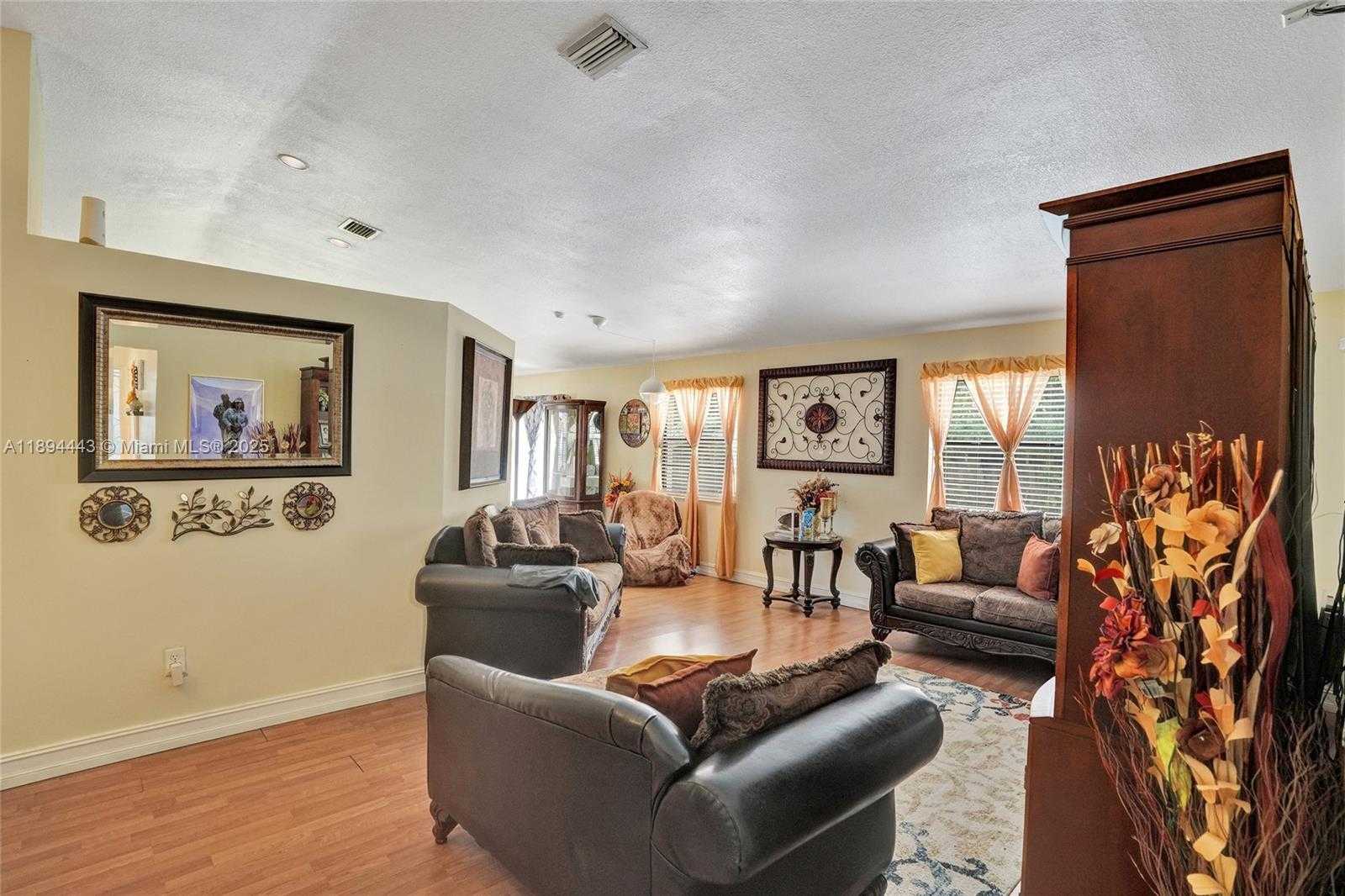 Small Image of 29861 SOUTH WEST 165TH AVE, Homestead Number 25