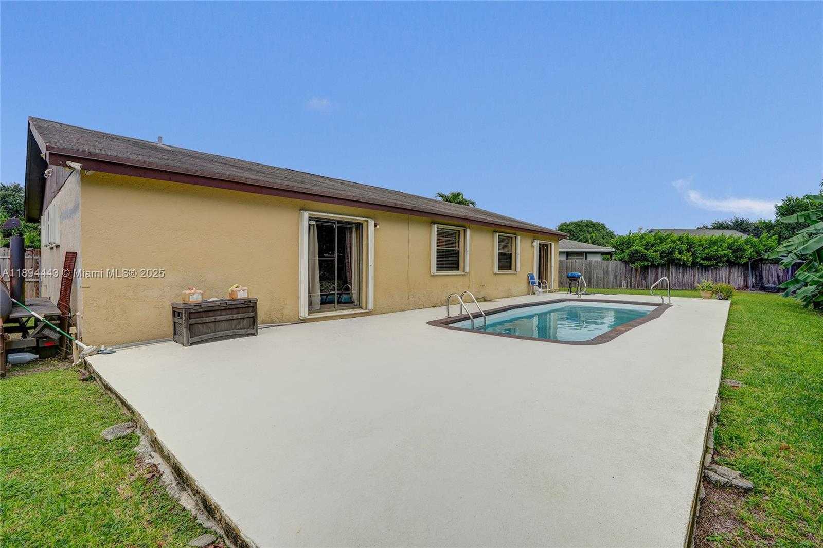 Small Image of 29861 SOUTH WEST 165TH AVE, Homestead Number 9